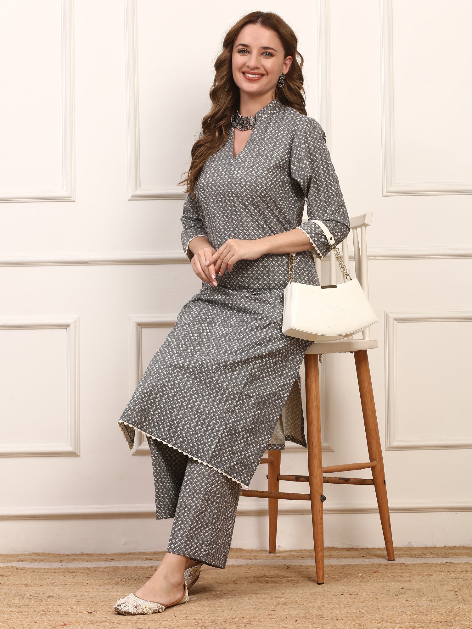 Grey Printed Cotton Kurta Set for Women – Elegant Daily Wear Suit with Pants