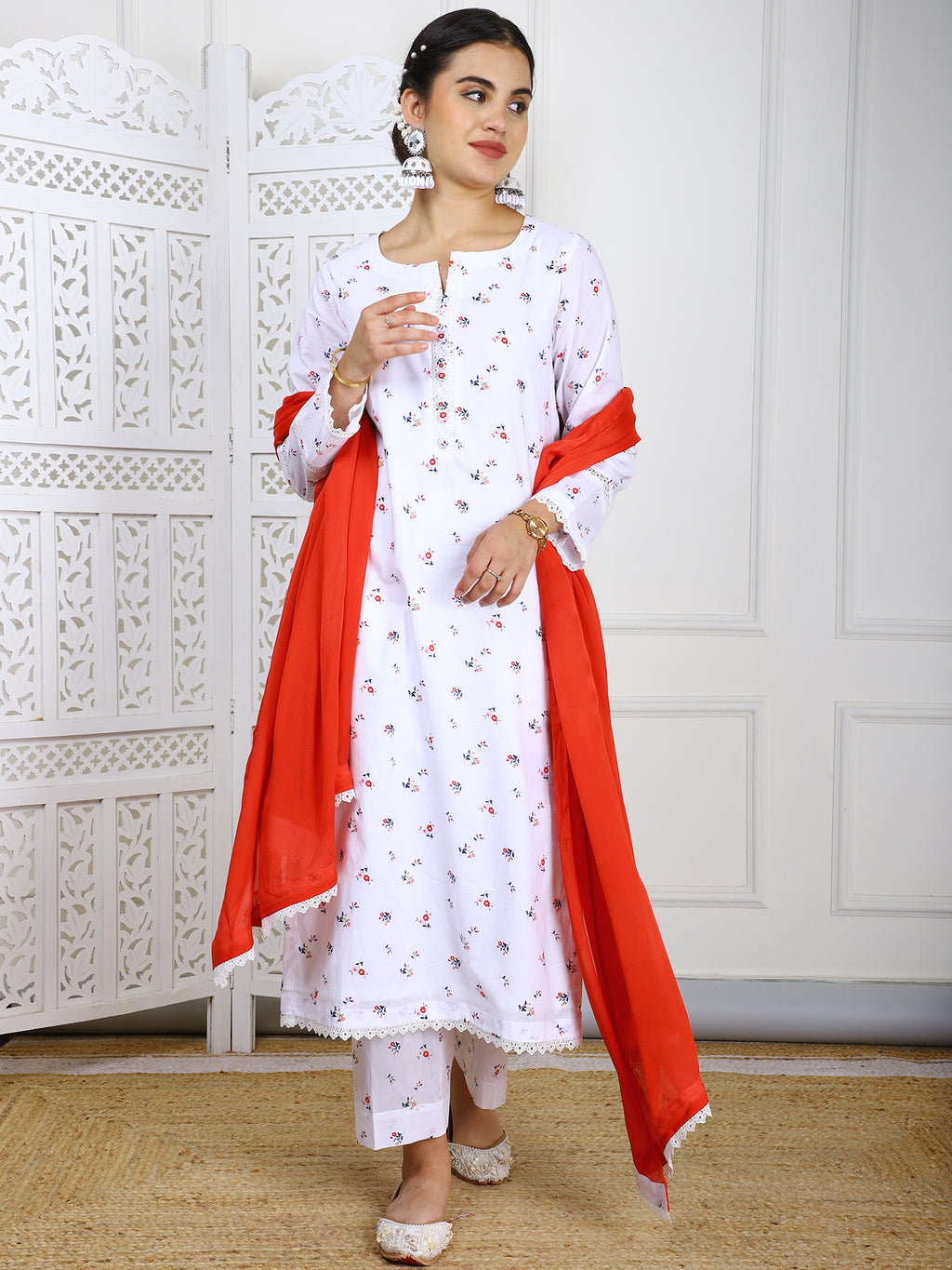 3 Piece – White Floral Lawn Cotton Suit with Red Chinon Dupatta
