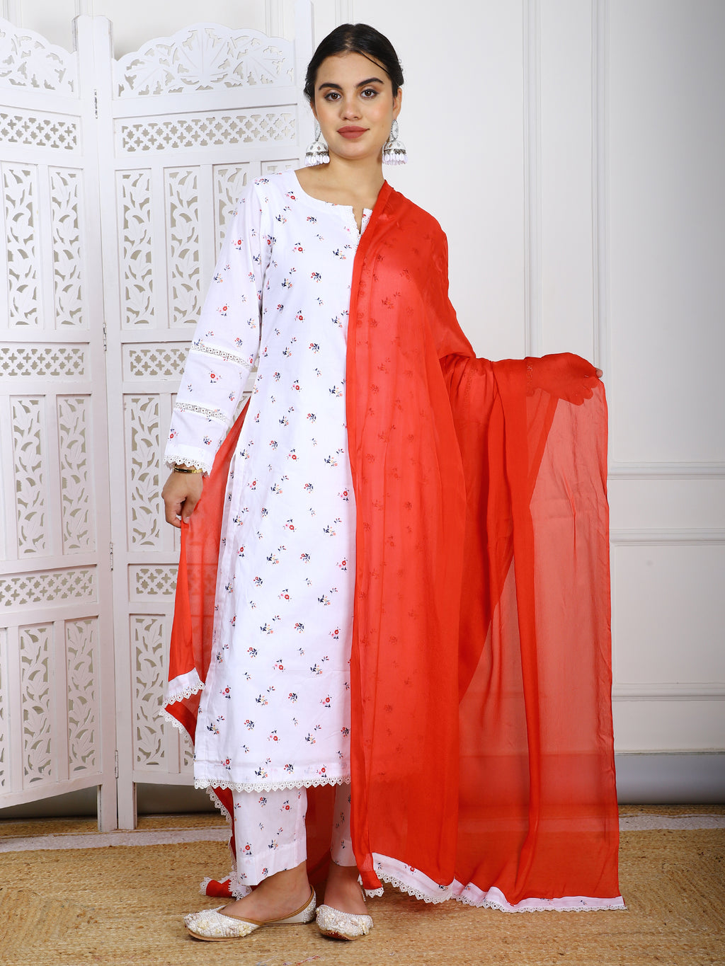 3 Piece – White Floral Lawn Cotton Suit with Red Chinon Dupatta