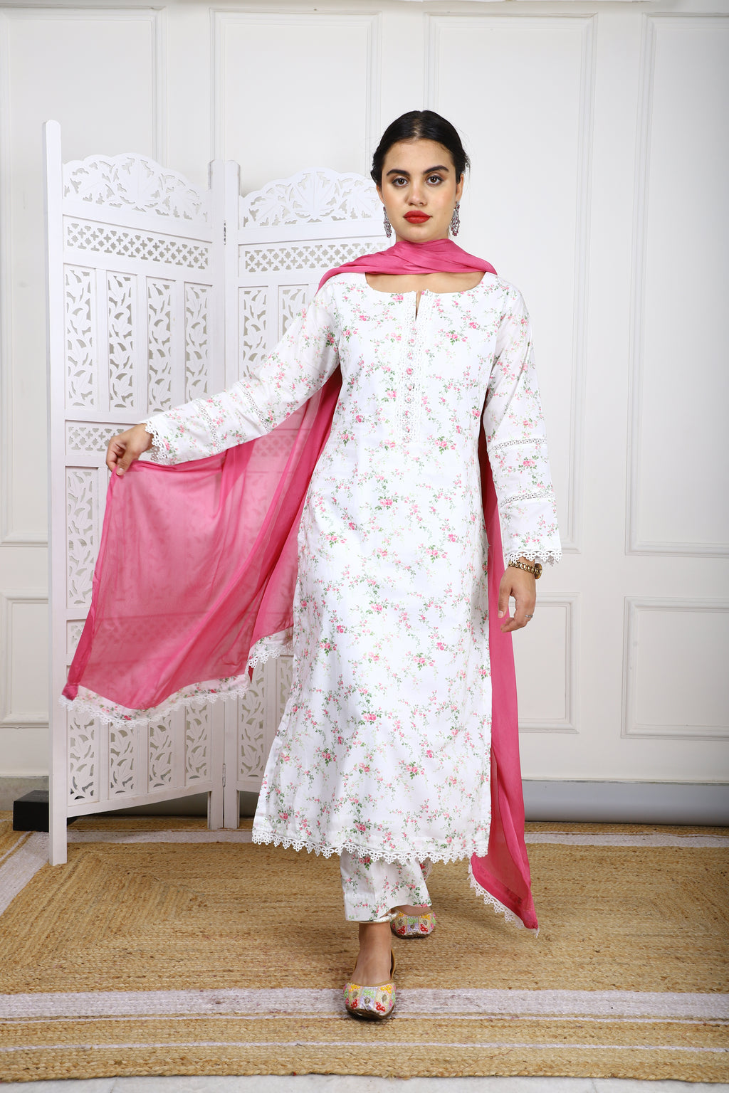 3 Piece - Lawn Printed Cotton Stitched Suit