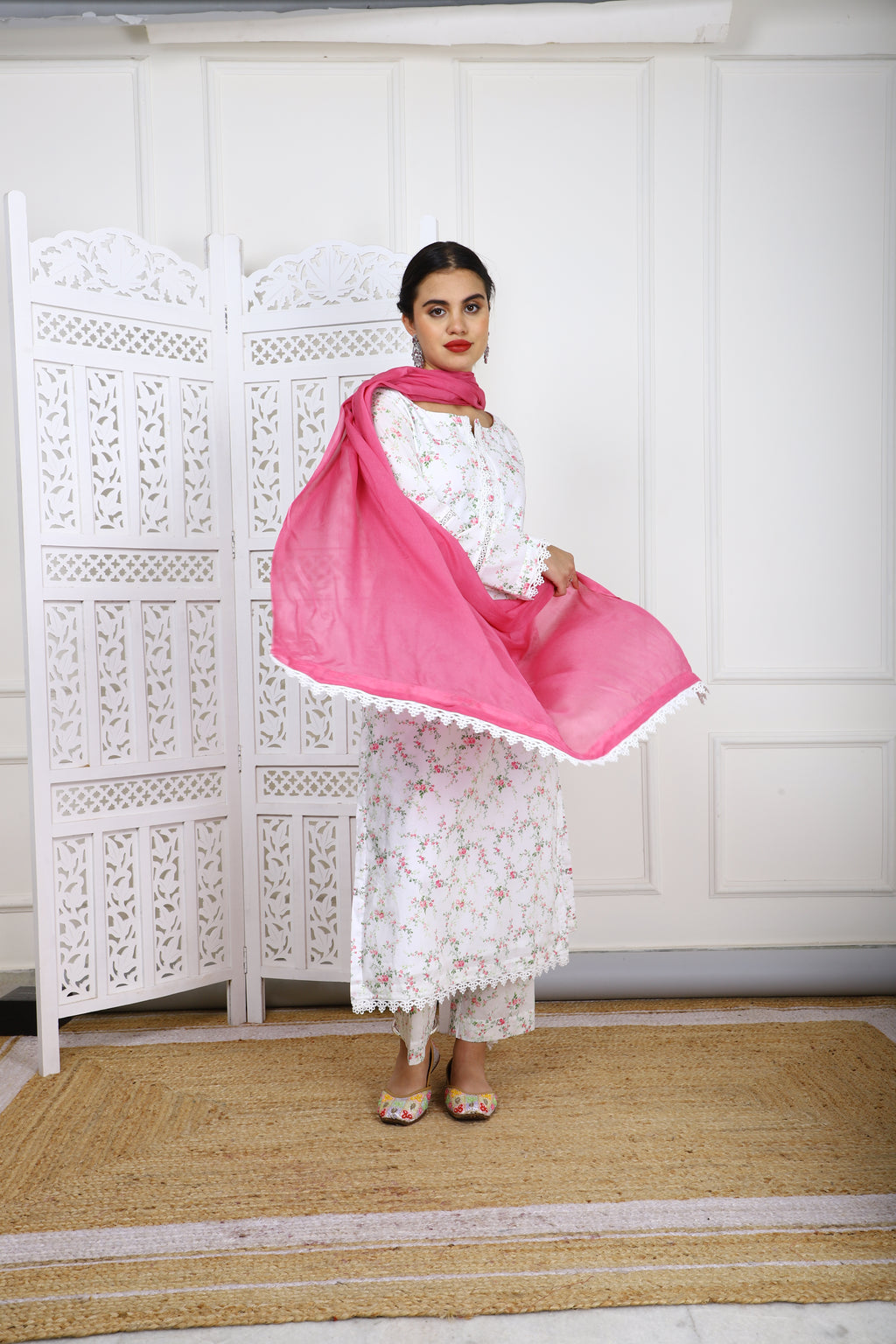 3 Piece - Lawn Printed Cotton Stitched Suit