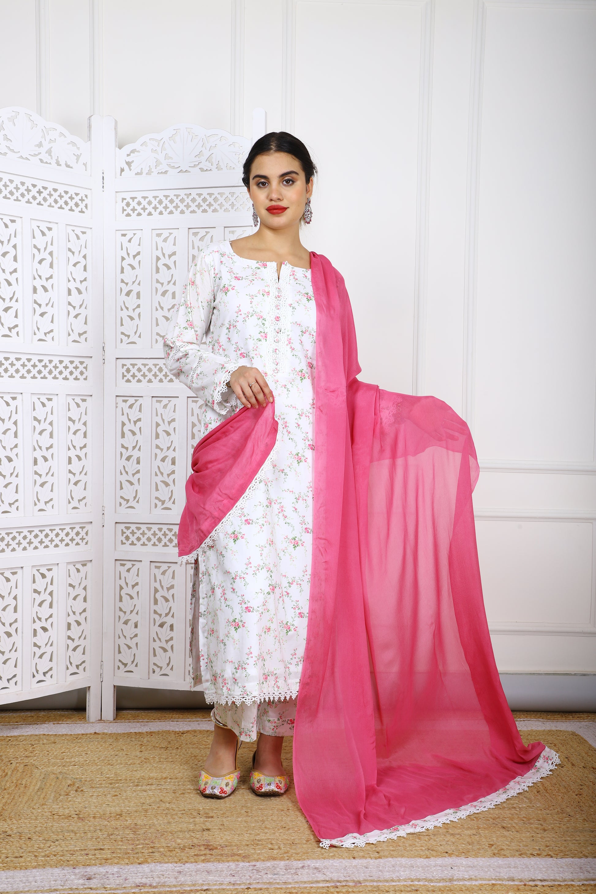 3 Piece - Lawn Printed Cotton Stitched Suit