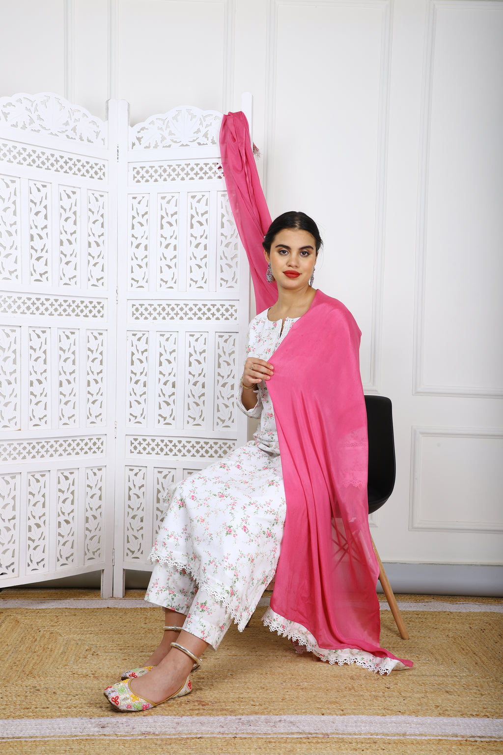 3 Piece - Lawn Printed Cotton Stitched Suit