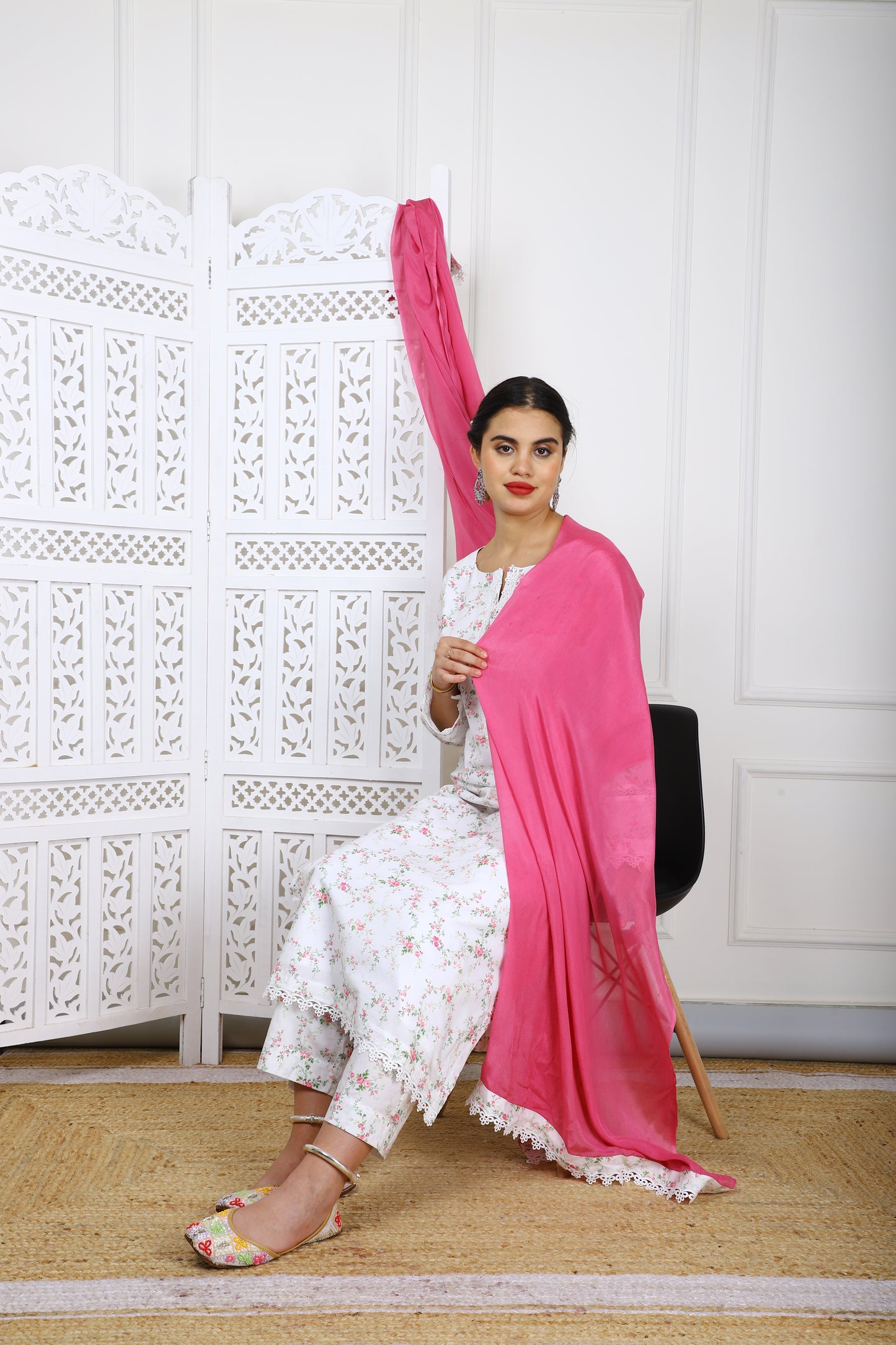 3 Piece - Lawn Printed Cotton Stitched Suit