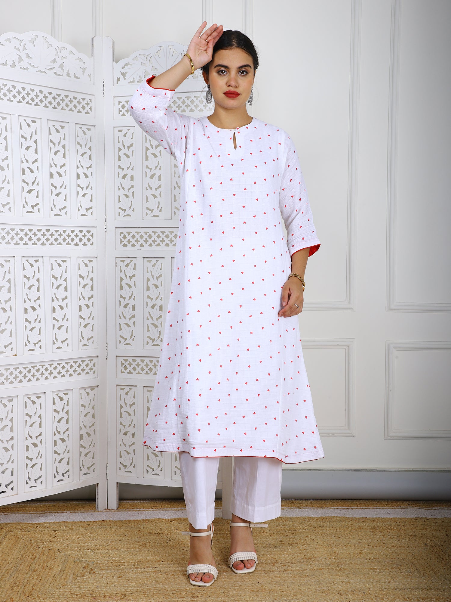 2 Piece Premium Jute Stitched White with Red Heart Print Set